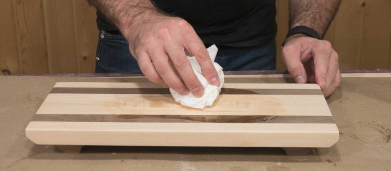 proteger tabla de cortar con aceite