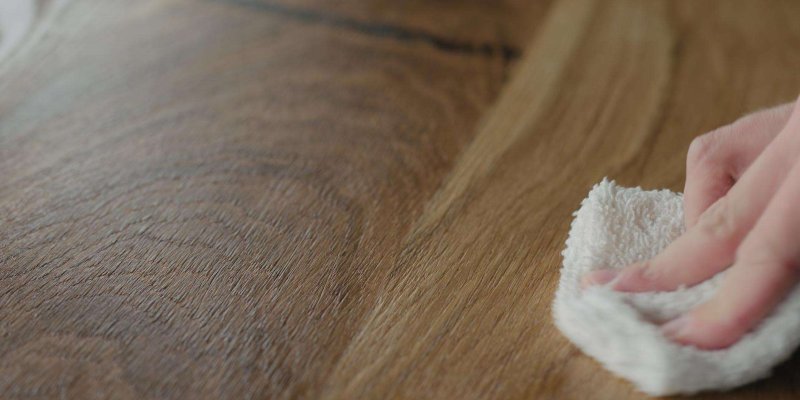 aceite para muebles de madera