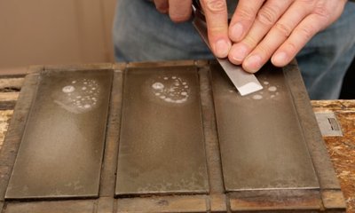 Guía para Afilar Formones y Cepillos de Carpintero