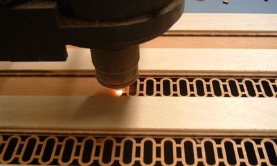 Corte Láser y Grabado en Madera: Qué es, Ventajas y Desventajas