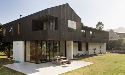 Madera Carbonizada (Yakisugi): Qué es y como funciona este tratamiento