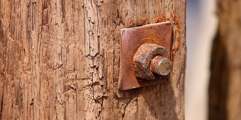 fijaciones acero para madera