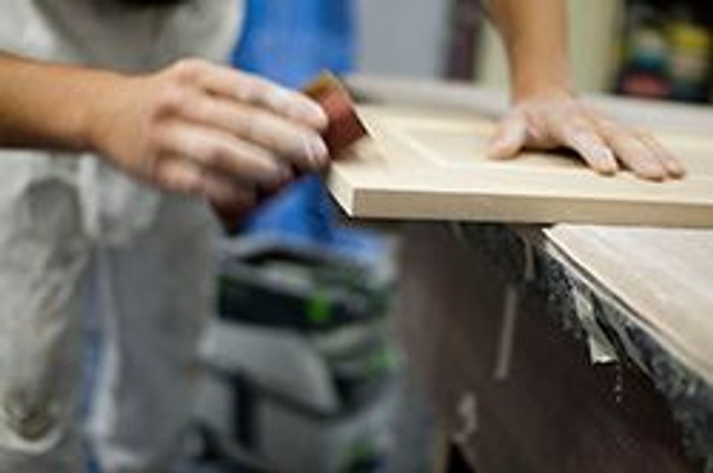 lijado previo a la pintura