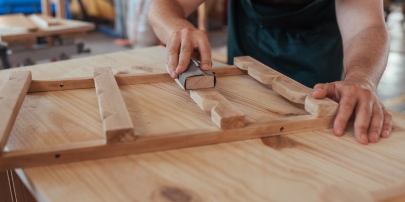 preparar para teñir madera