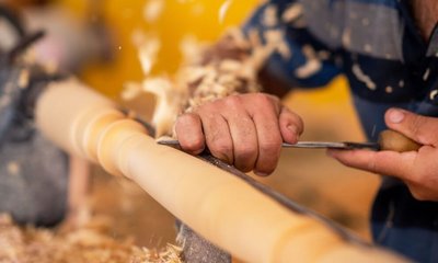 Tornos para Madera: Funcionamiento, Características y Tipos